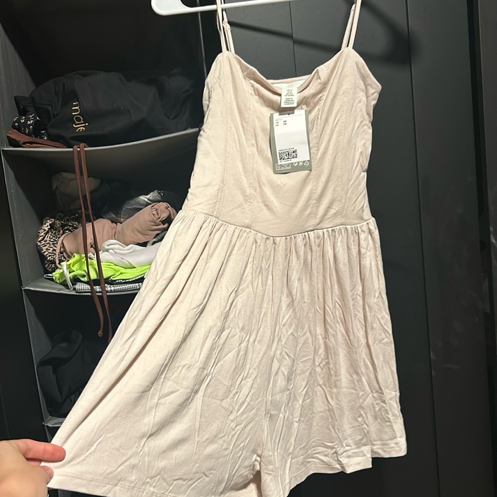 H&M  shorts romper